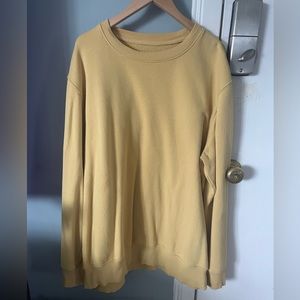 Yellow crewneck